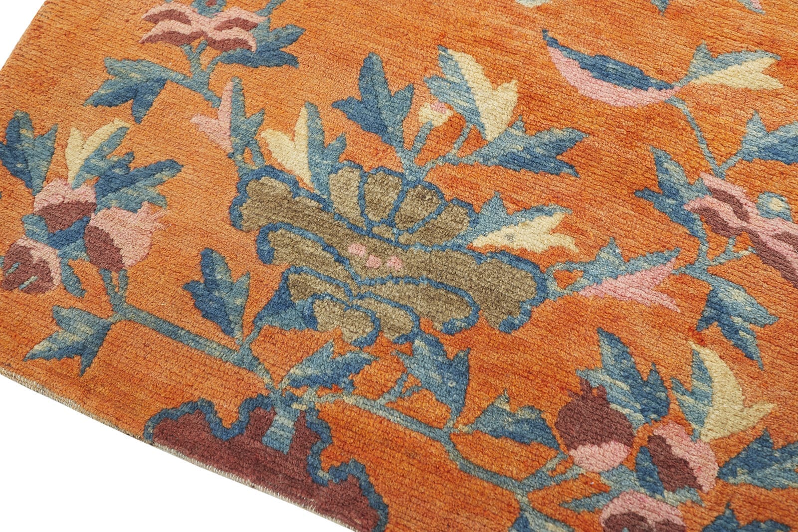 ANTIQUE TIBETAN KHADEN 2' 7" x 4' 9" Late 19th C Rug Detail 2