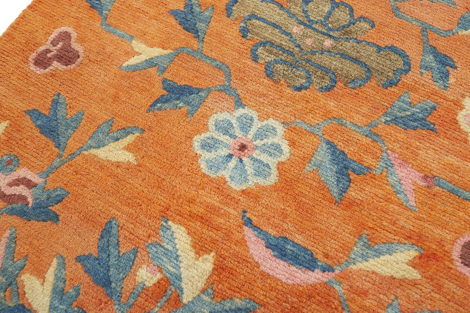 ANTIQUE TIBETAN KHADEN 2' 7" x 4' 9" Late 19th C Rug Detail 3