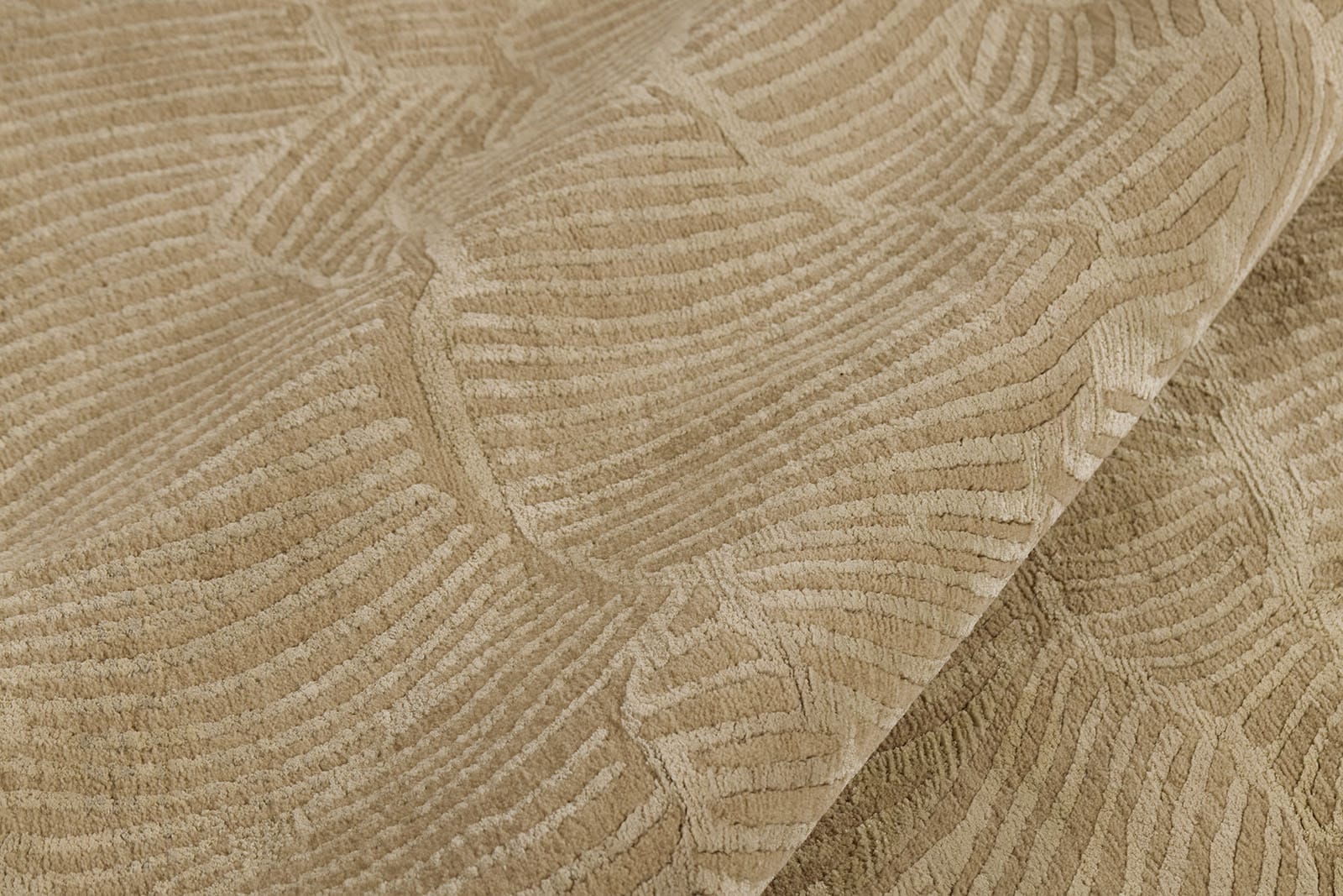 GRAND BOTANICA FAWN Detail 1