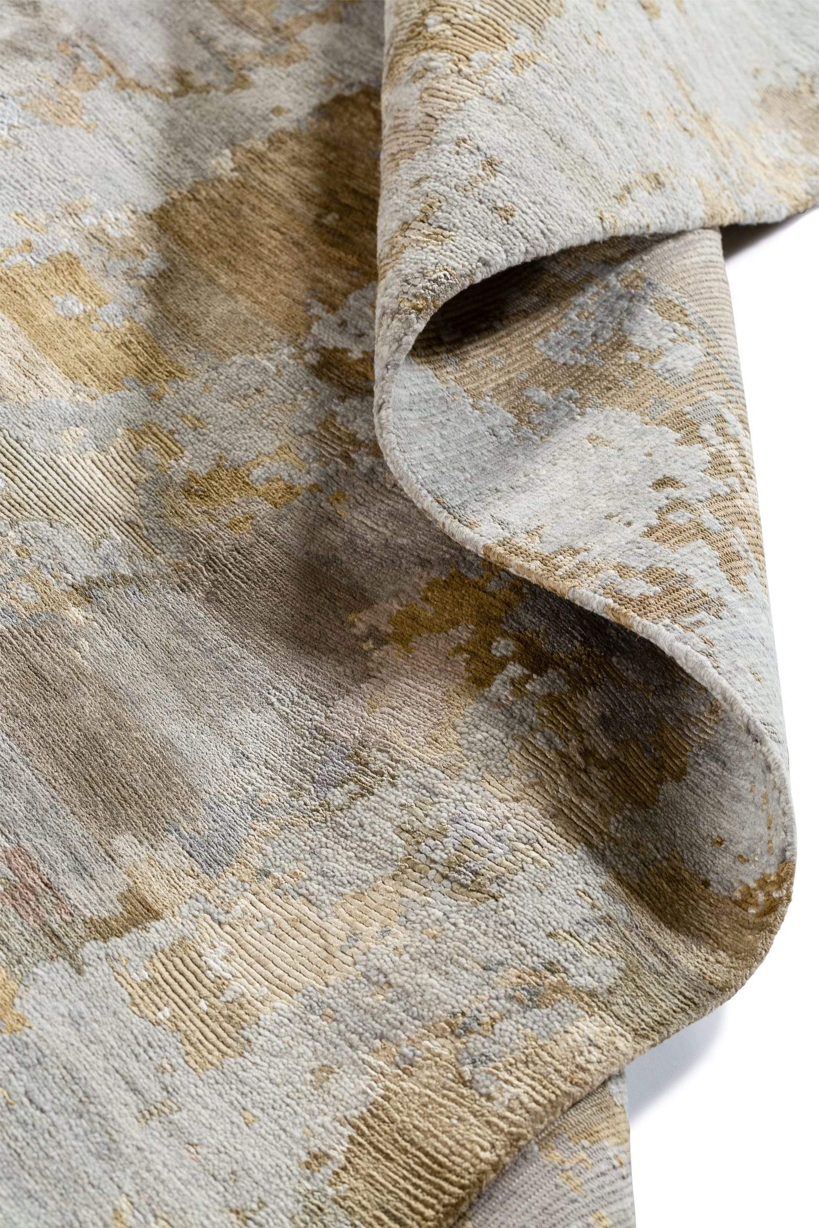 DESERT II GREY GOLD Product Tufenkian Artisan Carpets 