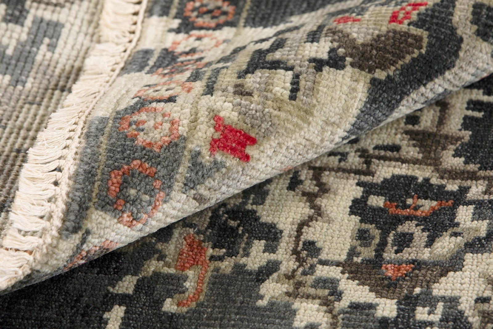 HERATI RED-GREY
