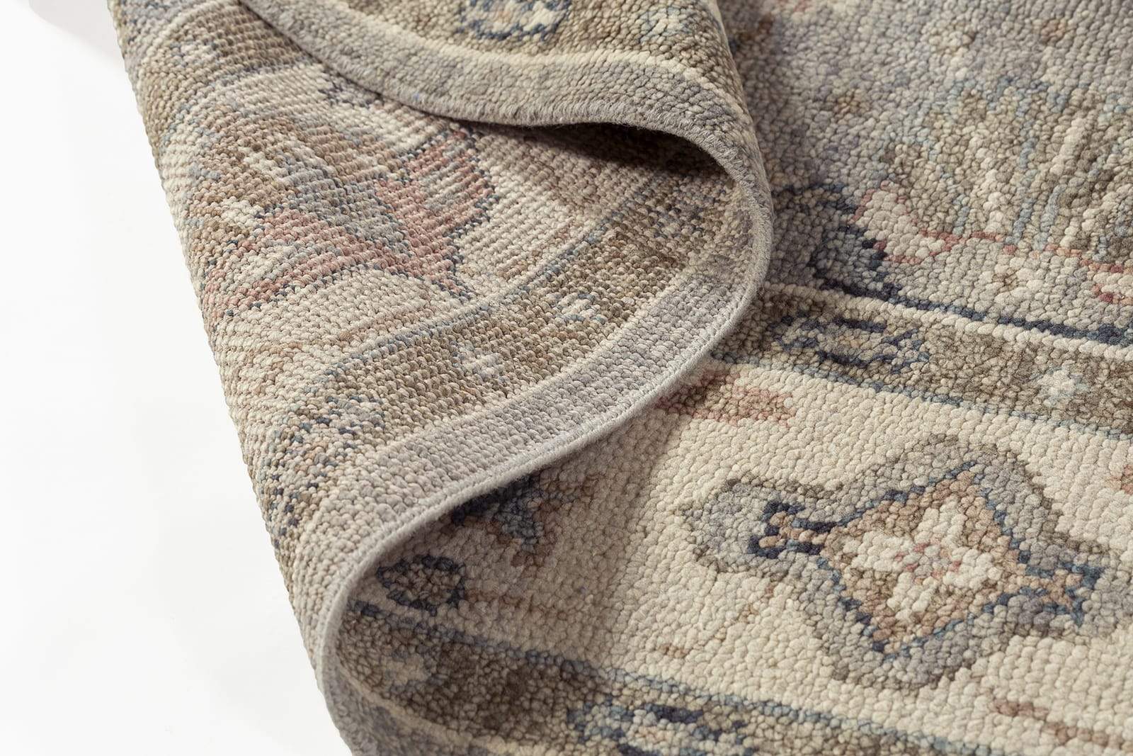 HP77 PALMETTE LIGHT BLUE Product Tufenkian Artisan Carpets 