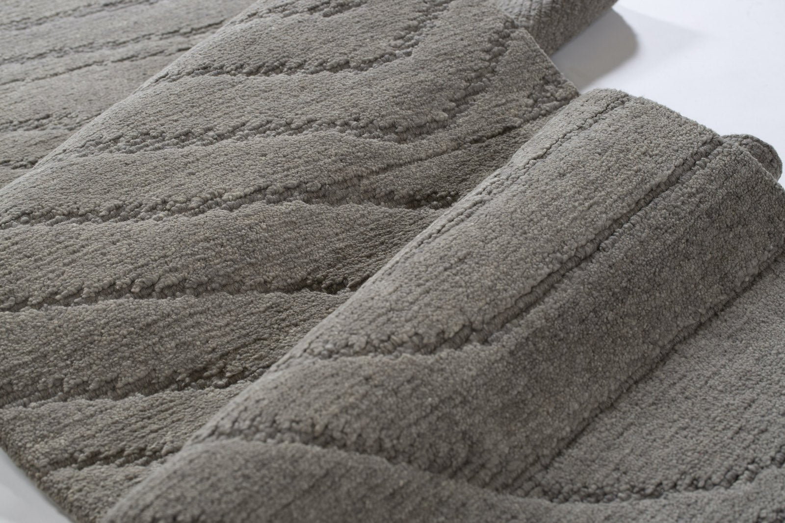 TIKAL GREY DAY 3x10 Product Tufenkian Artisan Carpets 